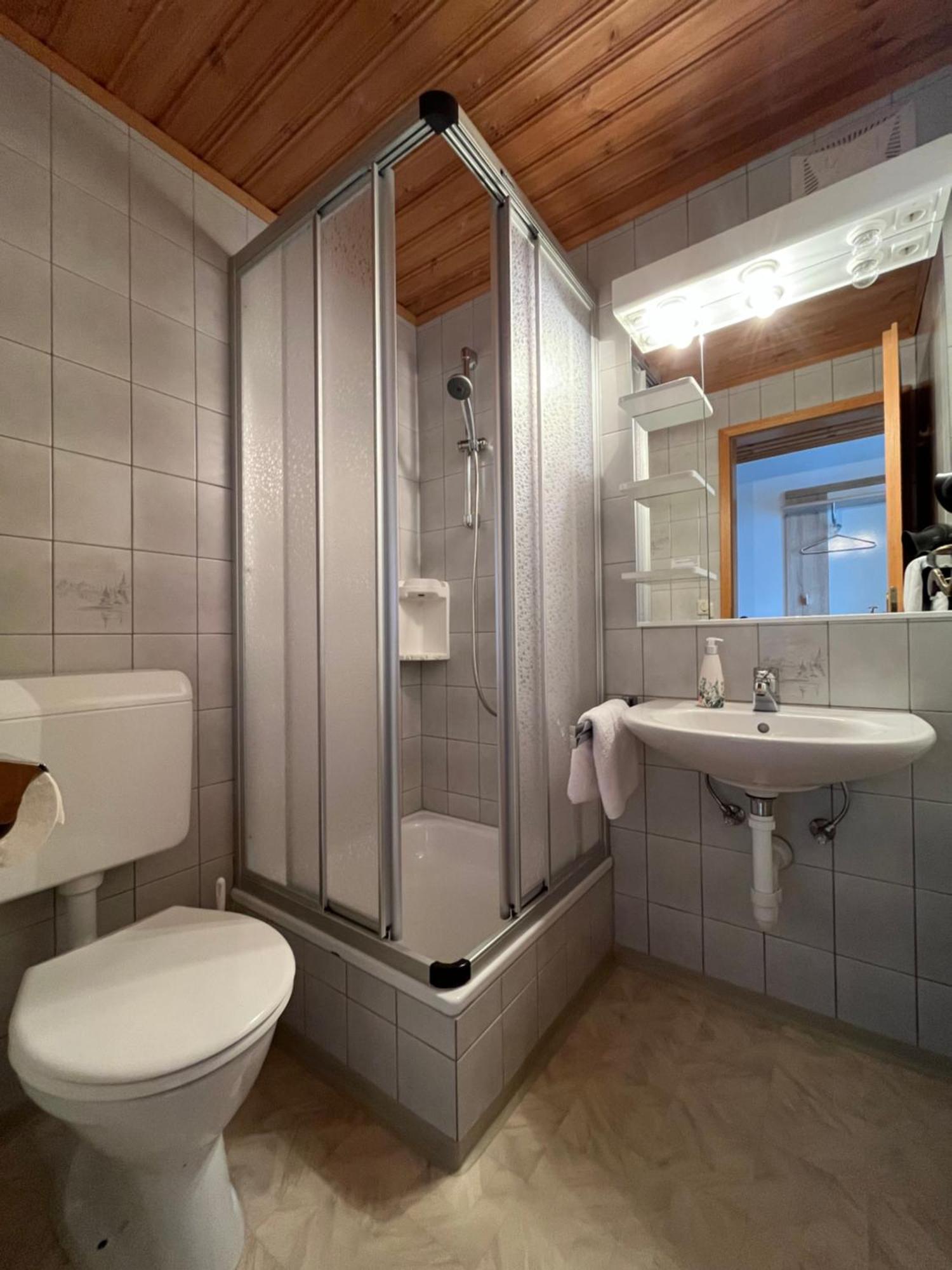 Pension Vorberghof- Bauernhofurlaub Ramsau am Dachstein Bagian luar foto