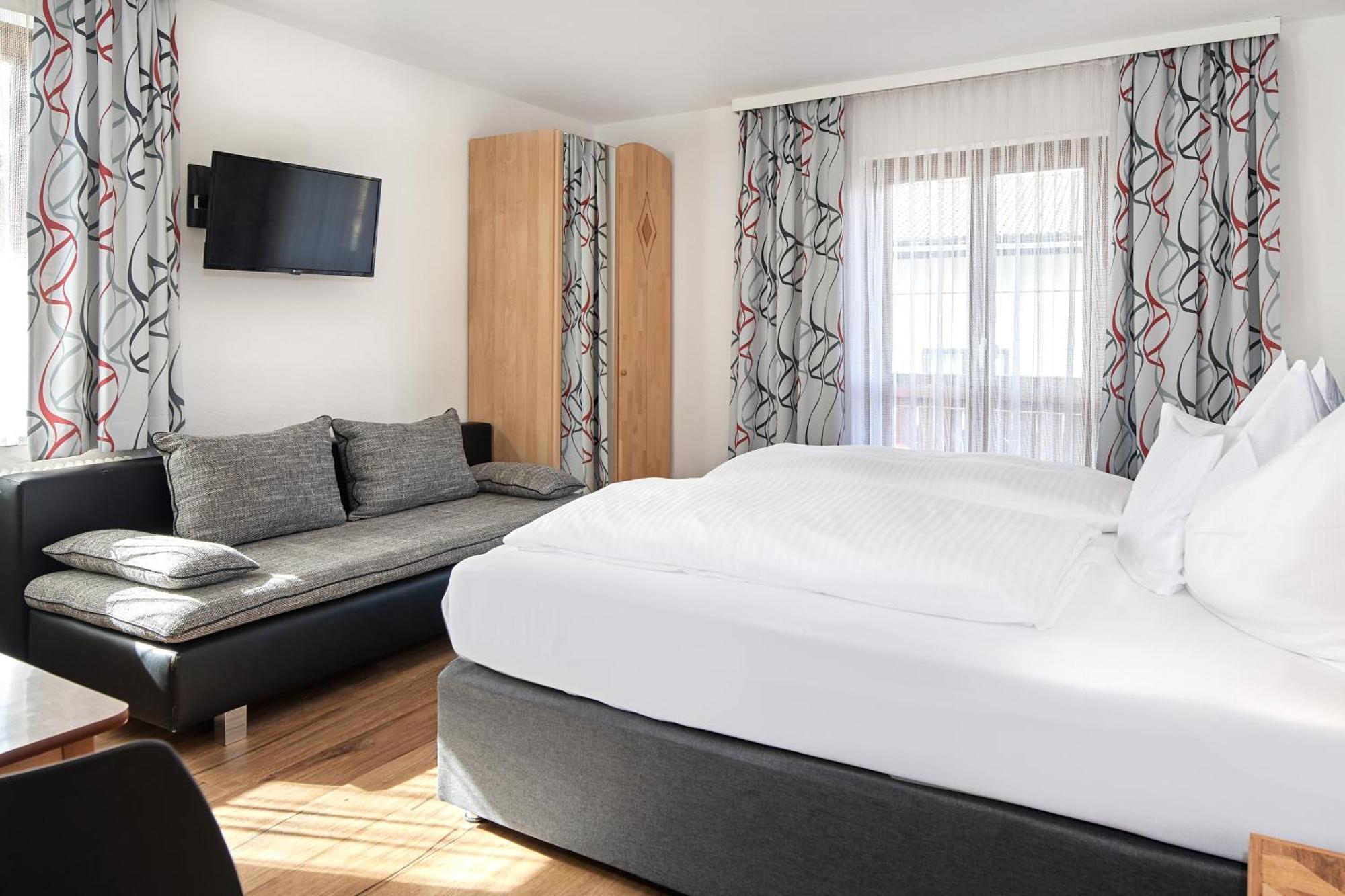 Pension Vorberghof- Bauernhofurlaub Ramsau am Dachstein Bagian luar foto